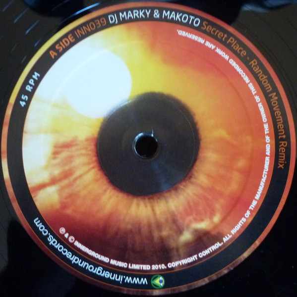 DJ Marky & Makoto / DJ Marky & S.P.Y. - Secret Place (Random Movement Remix) / Days Go Slow (Makoto Remix) | Innerground Records (INN039) - 3 DJ Marky & Makoto / DJ Marky & S.P.Y. - Secret Place (Random Movement Remix) / Days Go Slow (Makoto Remix) | Innerground Records (INN039) - 3