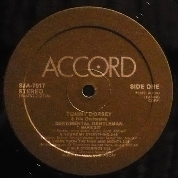 Tommy Dorsey And His Orchestra - Sentimental Gentleman | Accord (SJA 7917) - 3