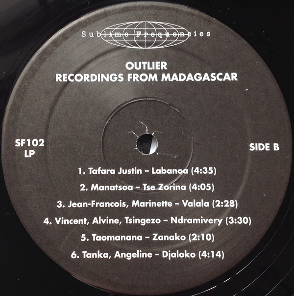 Various - Outlier: Recordings From Madagascar | Sublime Frequencies (SF102) - 3 Various - Outlier: Recordings From Madagascar | Sublime Frequencies (SF102) - 3