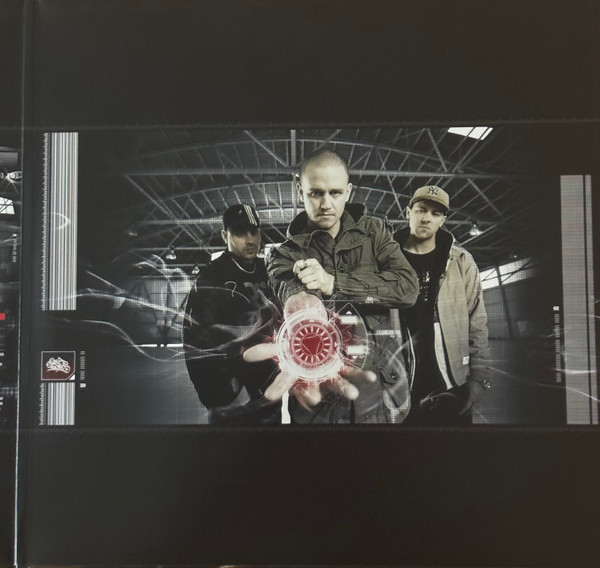 Hilltop Hoods - State Of The Art | Island Records Australia (HTHV019) - 3 Hilltop Hoods - State Of The Art | Island Records Australia (HTHV019) - 3