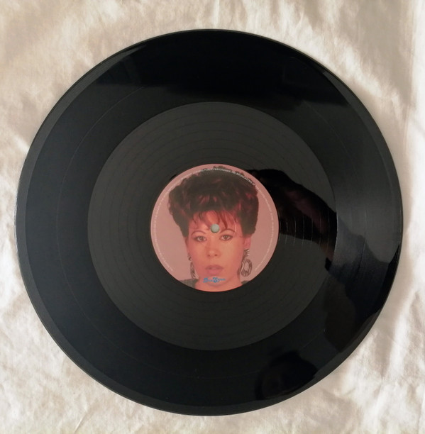 Susy Pintus - Fragile / Live For Your Love | Disco Segreta (DS M 024) - 2 Susy Pintus - Fragile / Live For Your Love | Disco Segreta (DS M 024) - 2