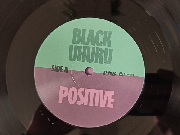 Black Uhuru - Positive + Positive Dub | Real Authentic Sound (DIGLP016) - 2 Black Uhuru - Positive + Positive Dub | Real Authentic Sound (DIGLP016) - 2