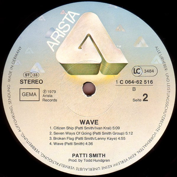 Patti Smith Group - Wave | Arista (1C 064-62 516) - 4