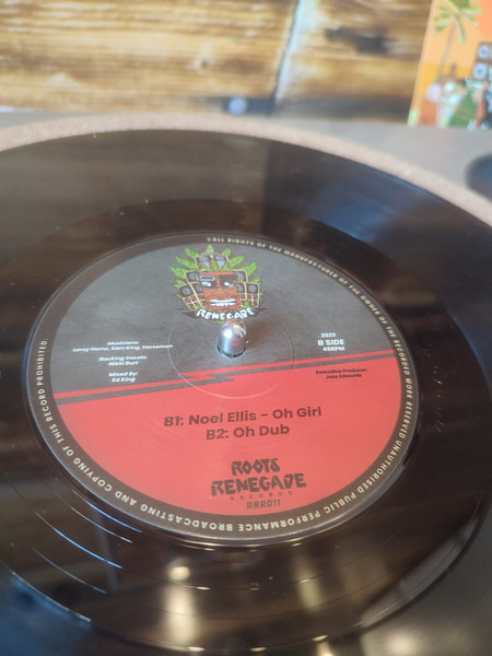 Singer Tempa / Horace Andy / Noel Ellis - Don't Worry / Wicked Dem / Oh Girl | Roots Renegade Records (RRR011) - 2 Singer Tempa / Horace Andy / Noel Ellis - Don't Worry / Wicked Dem / Oh Girl | Roots Renegade Records (RRR011) - 2