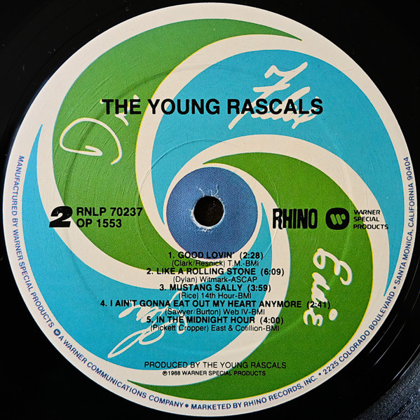 The Young Rascals - The Young Rascals | Rhino Records (RNLP 70237) - 4 The Young Rascals - The Young Rascals | Rhino Records (RNLP 70237) - 4