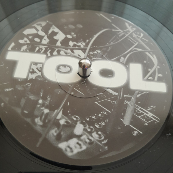 Adam Vandal - Tool 03 | Tool (Tool 03)