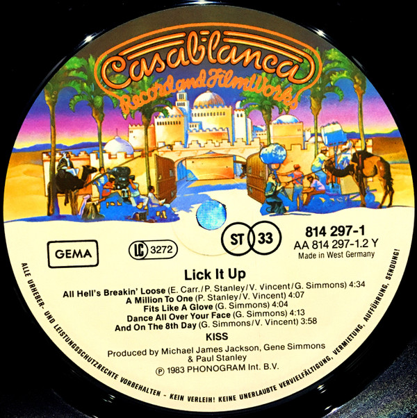 Kiss - Lick It Up | Casablanca (814 297-1)