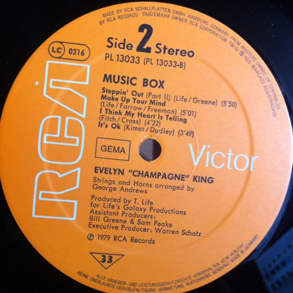 Evelyn King - Music Box | RCA Victor (PL 13033) - 4 Evelyn King - Music Box | RCA Victor (PL 13033) - 4
