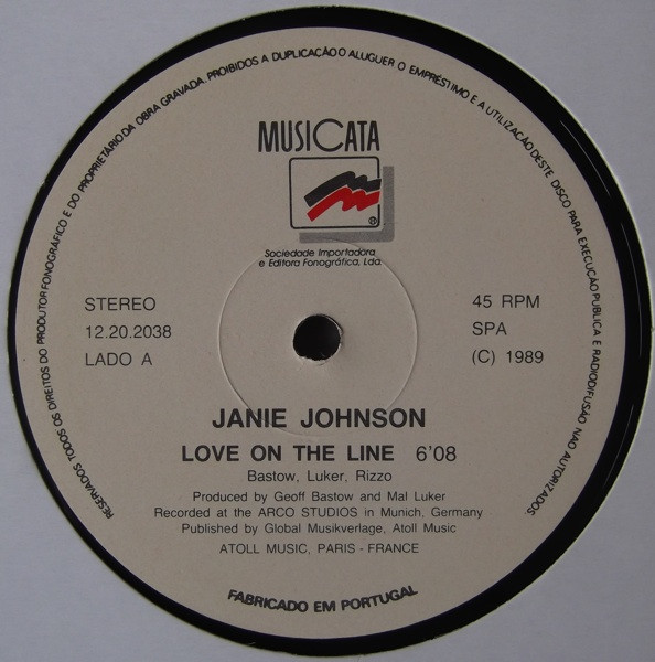 Janie Johnson - Love On The Line | Musicata (12.20.2038) - 3