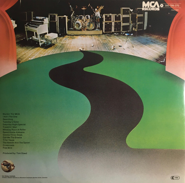 Lynyrd Skynyrd - One More From The Road | MCA Records (300 799-370) - 4
