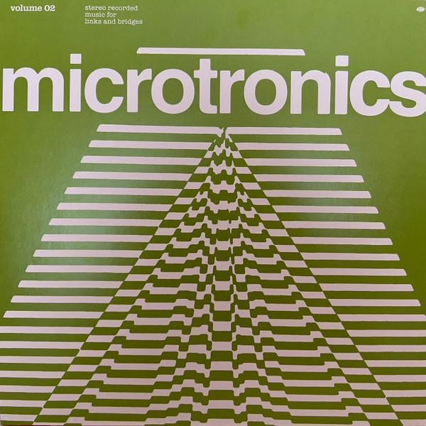 Broadcast - Microtronics - Volumes 1 & 2 | Warp Records (WARPLP335) - 2 Broadcast - Microtronics - Volumes 1 & 2 | Warp Records (WARPLP335) - 2