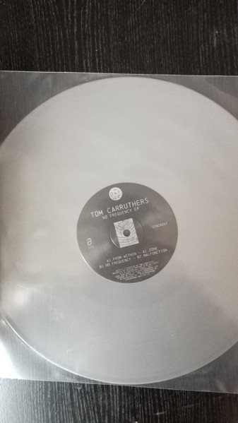 Tom Carruthers - No Frequency EP | Syncrophone (SYNCRO62)