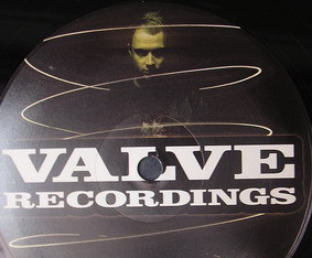 DJ Friction - Nemesis / Monsoon | Valve Recordings (VLV018) - 4