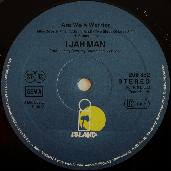 Ijahman Levi - Are We A Warrior | Island Records (200 882) - 4