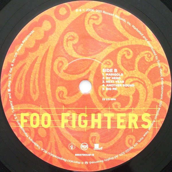 Foo Fighters - Skin And Bones | Roswell Records (88697 98328-1) - 3 Foo Fighters - Skin And Bones | Roswell Records (88697 98328-1) - 3