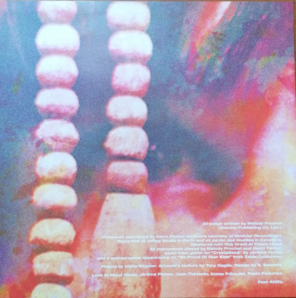 Melody's Echo Chamber - Melody's Echo Chamber | Weird World (WEIRD019LP) - 3 Melody's Echo Chamber - Melody's Echo Chamber | Weird World (WEIRD019LP) - 3