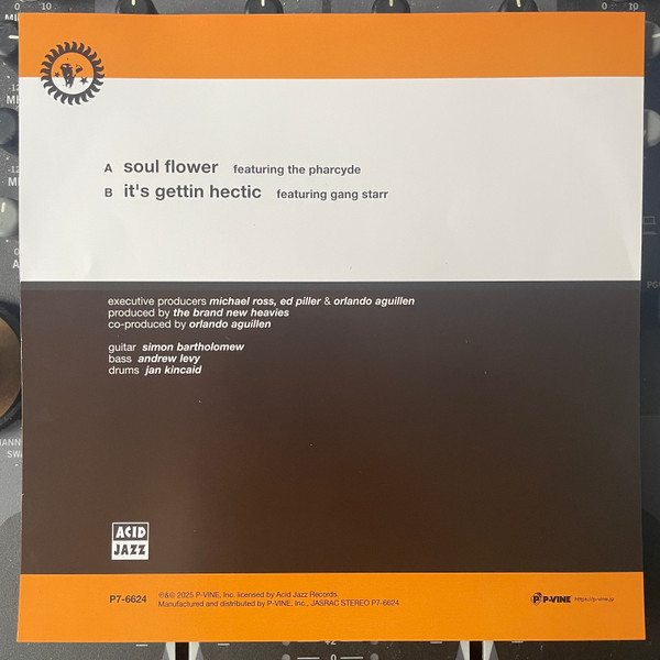 The Brand New Heavies - Soul Flower / It's Gettin Hectic | P-Vine Records (P7-6624) - 2 The Brand New Heavies - Soul Flower / It's Gettin Hectic | P-Vine Records (P7-6624) - 2