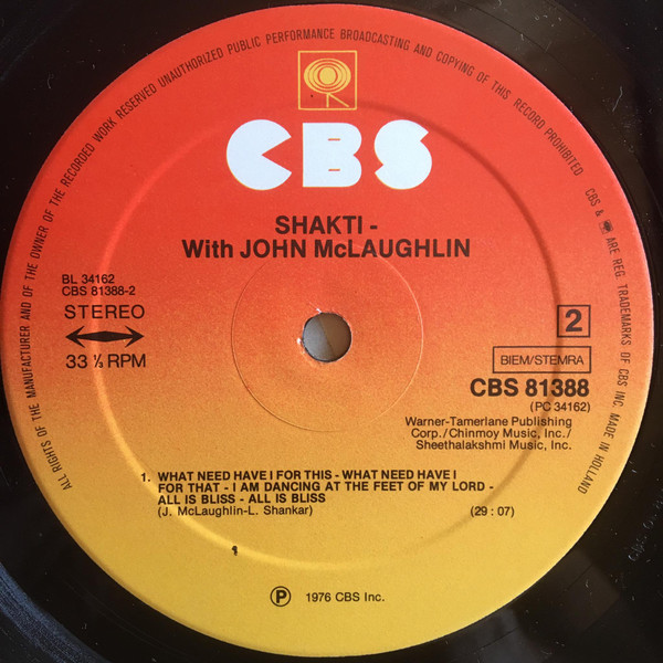 Shakti With John McLaughlin - Shakti With John McLaughlin | CBS (CBS 81388) - 4 Shakti With John McLaughlin - Shakti With John McLaughlin | CBS (CBS 81388) - 4