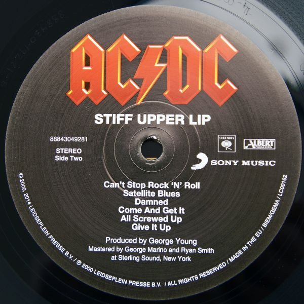 AC/DC - Stiff Upper Lip | Columbia (88843049281) - 3