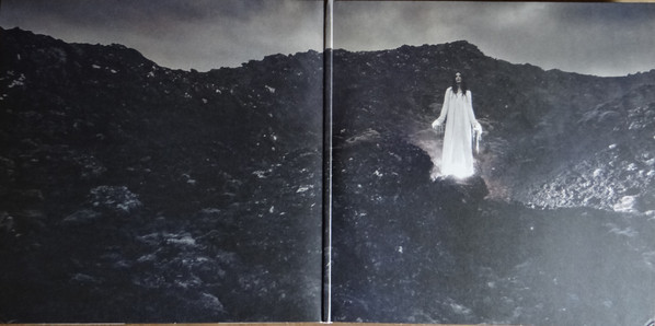 Chelsea Wolfe - Birth Of Violence | Sargent House (SH217) - 2 Chelsea Wolfe - Birth Of Violence | Sargent House (SH217) - 2