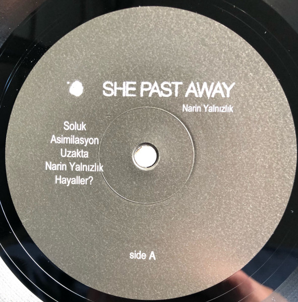 She Past Away - Narin Yalnızlık | Fabrika Records (FP017) - 3