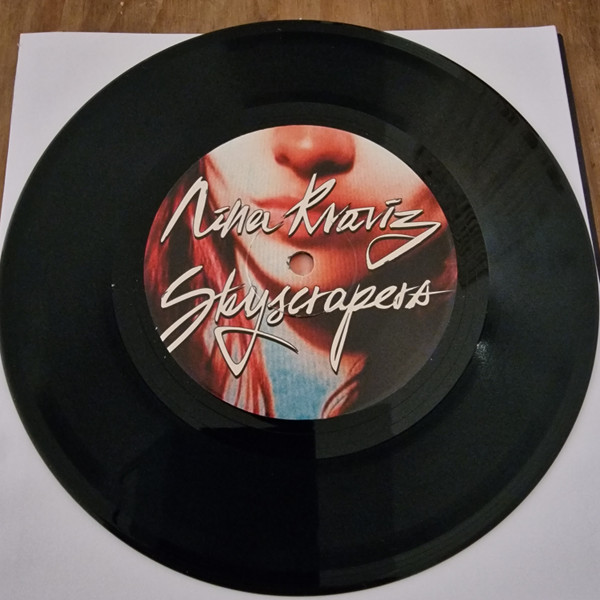 Nina Kraviz - Skyscrapers | Nina Kraviz Music (NK001) - 3 Nina Kraviz - Skyscrapers | Nina Kraviz Music (NK001) - 3