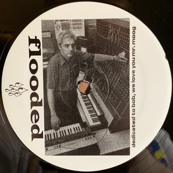 Ash Street Dealers - Dedicated To Bob, We Love You Mr. Moog | Flooded Records (FLD 002) - 2