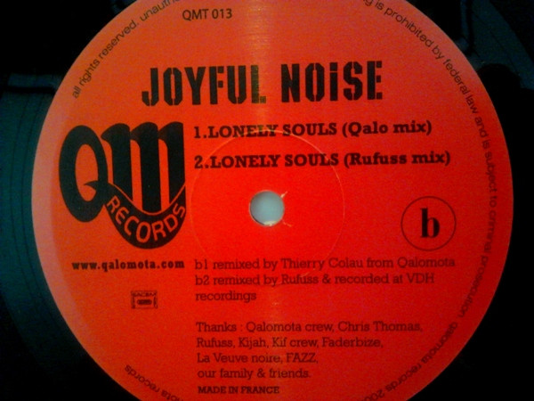 Joyful Noise - Lonely Souls | Qalomota Records (QMT 013) - 2 Joyful Noise - Lonely Souls | Qalomota Records (QMT 013) - 2