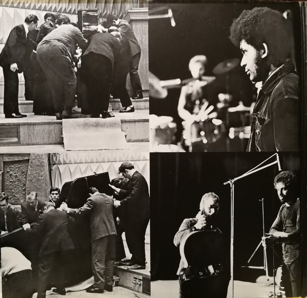 Circle - Paris - Concert | ECM Records (ECM 1018/19 ST) - 2 Circle - Paris - Concert | ECM Records (ECM 1018/19 ST) - 2