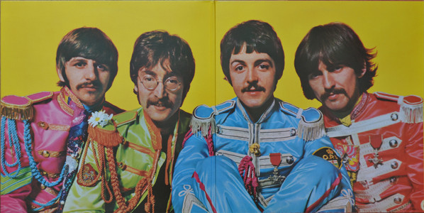 The Beatles - Sgt. Pepper's Lonely Hearts Club Band | Capitol Records (C1 0777 7 46442 1 1) - 2 The Beatles - Sgt. Pepper's Lonely Hearts Club Band | Capitol Records (C1 0777 7 46442 1 1) - 2