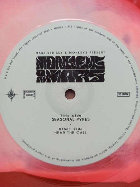 Monkeys On Mars - Monkeys On Mars | Mrs Red Sound (MRS024) - 4 Monkeys On Mars - Monkeys On Mars | Mrs Red Sound (MRS024) - 4