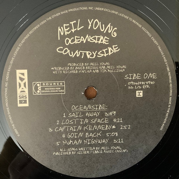 Neil Young - Oceanside Countryside | Reprise Records (093624858980) - 3 Neil Young - Oceanside Countryside | Reprise Records (093624858980) - 3