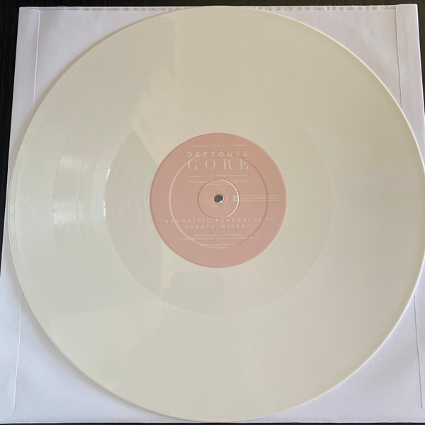 Deftones - Gore 2LP WHITE VINYL | Reprise Records (550092-1) - 3 Deftones - Gore 2LP WHITE VINYL | Reprise Records (550092-1) - 3
