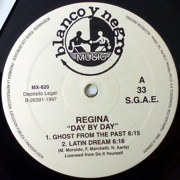 Regina - Day By Day | Blanco Y Negro (MX-820) - 3