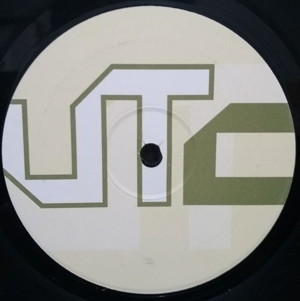 Fun Boy Flynn - The Fountain Dancer EP | Under The Counter (UTC 017) - 2 Fun Boy Flynn - The Fountain Dancer EP | Under The Counter (UTC 017) - 2