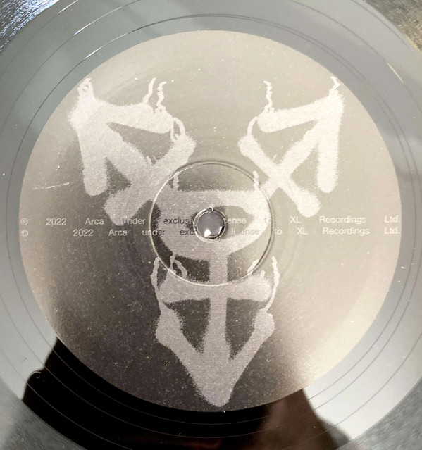 Arca - Kick iiiii | XL Recordings (XL1224LP) - 3 Arca - Kick iiiii | XL Recordings (XL1224LP) - 3