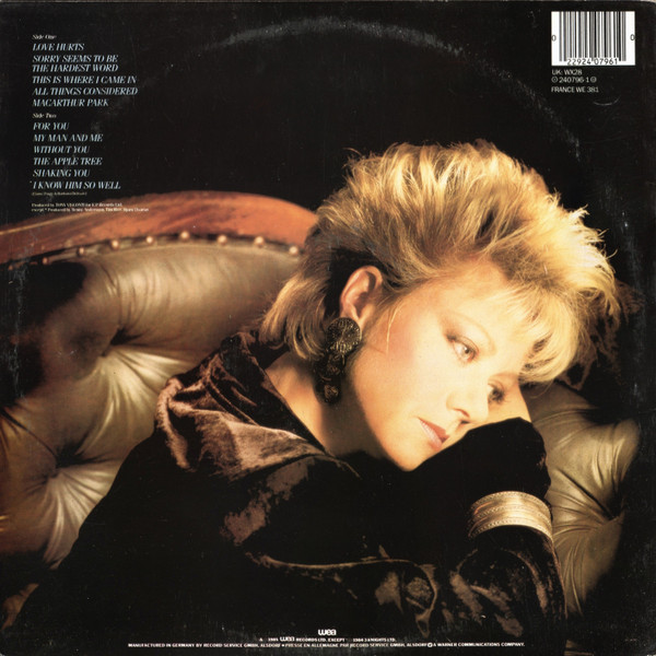 Elaine Paige - Love Hurts | WEA (WX28) - 2