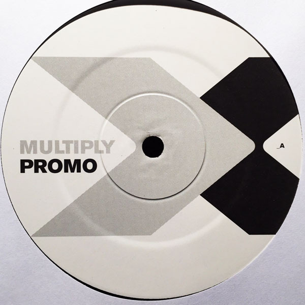 Flesh & Bones - I Love You | Multiply Records (12MULTY86P) - 4 Flesh & Bones - I Love You | Multiply Records (12MULTY86P) - 4