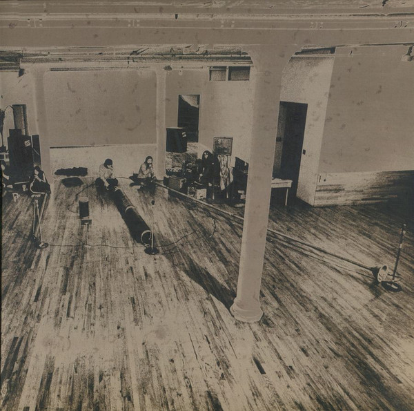 Yoshi Wada - Earth Horns With Electronic Drone | EM Records (EM1081LP) - main