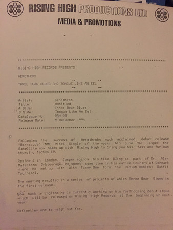 Aerothrob - 3 Bear Blues | Rising High Records (RSN 98) - 4