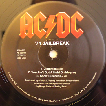 AC/DC - '74 Jailbreak | Columbia (E 80200) - 3 AC/DC - '74 Jailbreak | Columbia (E 80200) - 3