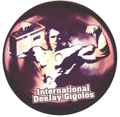 Foremost Poets - Pressin On | International Deejay Gigolo Records (GIGOLO 41) - 3