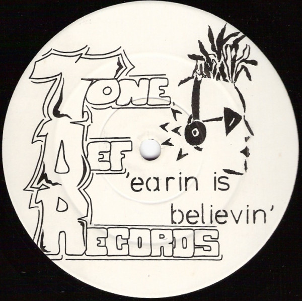 Close Control / Dream Finder