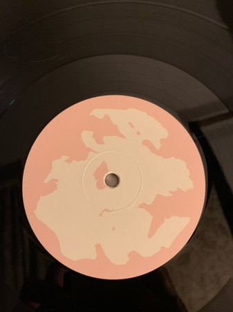 Matthew E. White - Outer Face | Domino (RUG552T) - 4