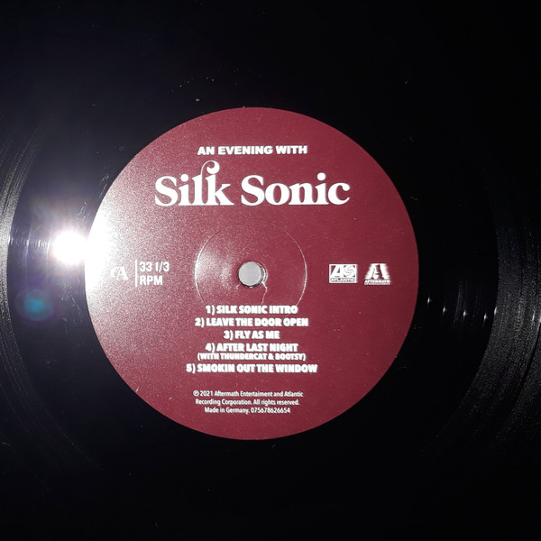 Silk Sonic - An Evening With Silk Sonic | Atlantic (075678626654) - 3 Silk Sonic - An Evening With Silk Sonic | Atlantic (075678626654) - 3