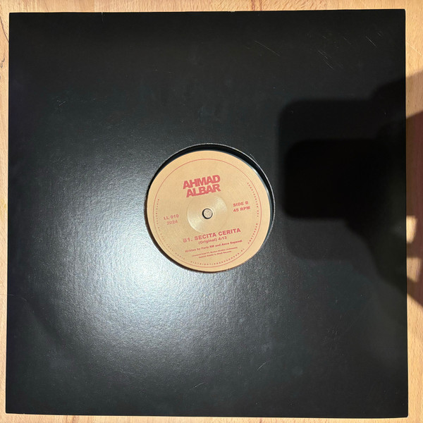 Ahmad Albar - Secita Cerita | Not On Label (LL 010)