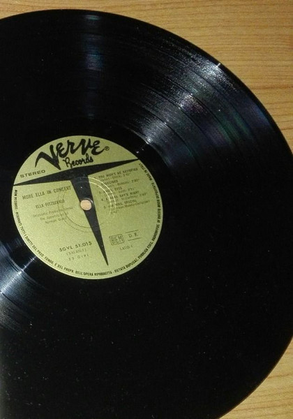 Ella Fitzgerald - More Ella In Concert | Verve Records (SGVL 51.015) - 3 Ella Fitzgerald - More Ella In Concert | Verve Records (SGVL 51.015) - 3