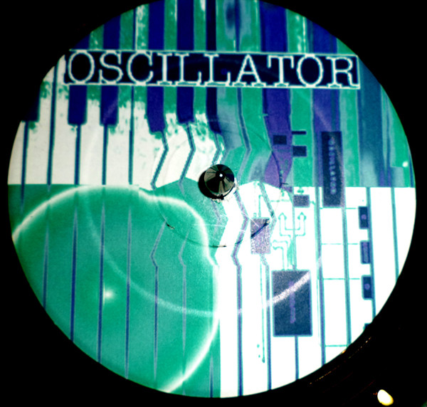 Frequence X - Bass Bias | Oscillator (OS./006) - 2