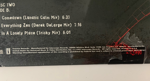 Bush - Deconstructed | Interscope Records (INT2-90161) - 4