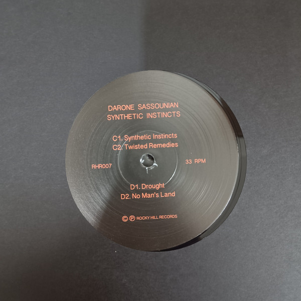 Darone Sassounian - Synthetic Instincts | Rocky Hill (RHR007) - 3 Darone Sassounian - Synthetic Instincts | Rocky Hill (RHR007) - 3